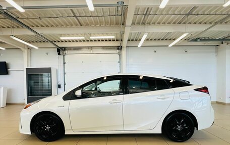 Toyota Prius IV XW50, 2019 год, 2 189 000 рублей, 3 фотография