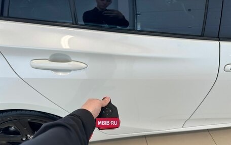 Toyota Prius IV XW50, 2019 год, 2 189 000 рублей, 25 фотография