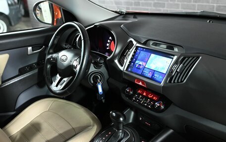 KIA Sportage III, 2010 год, 1 375 000 рублей, 16 фотография