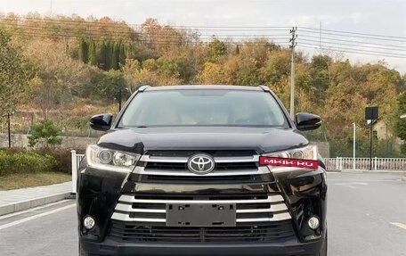 Toyota Highlander III, 2021 год, 2 650 000 рублей, 2 фотография
