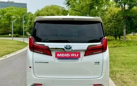 Toyota Alphard III, 2020 год, 7 100 000 рублей, 3 фотография