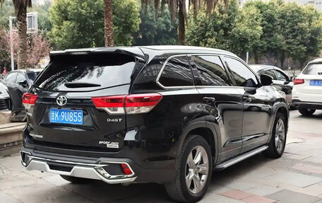 Toyota Highlander III, 2020 год, 2 500 000 рублей, 18 фотография