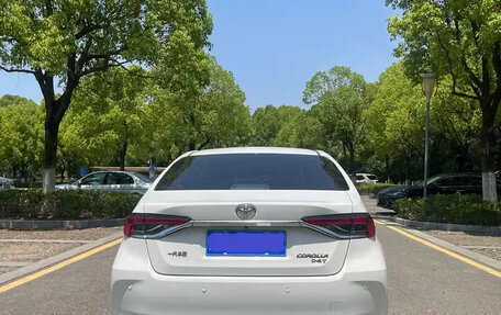 Toyota Corolla, 2021 год, 1 200 000 рублей, 5 фотография