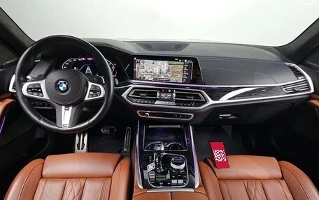 BMW X7, 2022 год, 8 999 999 рублей, 7 фотография