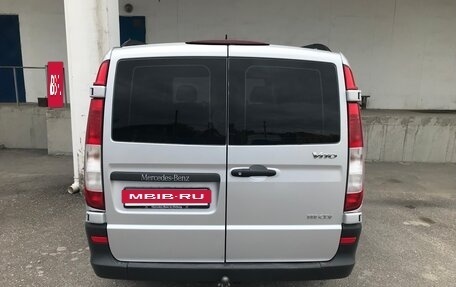 Mercedes-Benz Vito, 2009 год, 1 850 000 рублей, 4 фотография