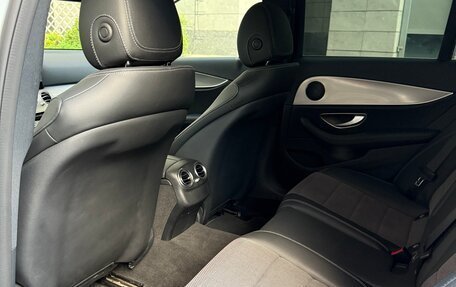 Mercedes-Benz E-Класс, 2019 год, 3 590 000 рублей, 9 фотография