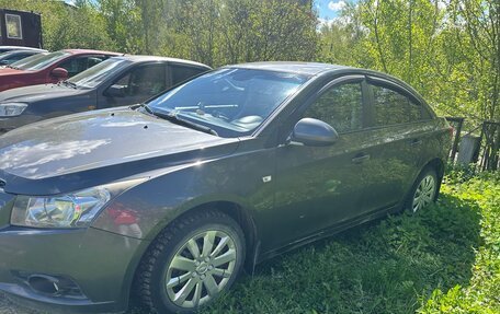 Chevrolet Cruze II, 2011 год, 750 000 рублей, 3 фотография