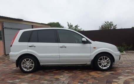 Ford Fusion I, 2010 год, 460 000 рублей, 2 фотография