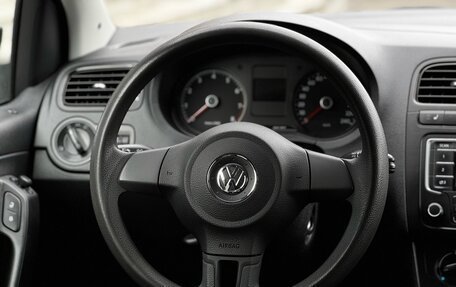 Volkswagen Polo VI (EU Market), 2014 год, 809 000 рублей, 30 фотография
