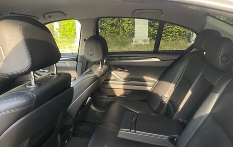 BMW 5 серия, 2013 год, 1 750 000 рублей, 14 фотография
