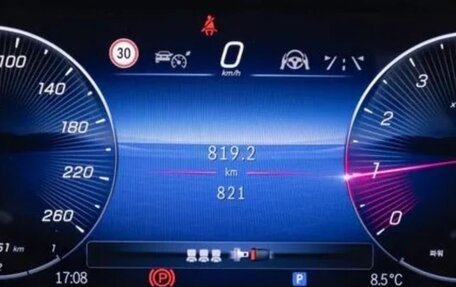 Mercedes-Benz GLA, 2024 год, 4 400 000 рублей, 8 фотография