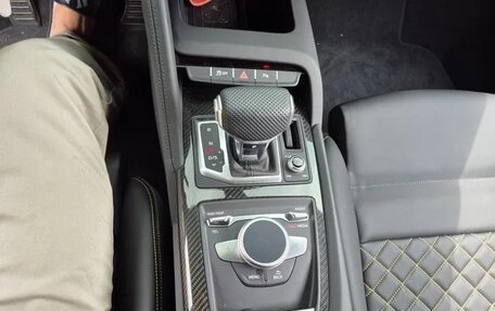 Audi R8, 2021 год, 15 850 000 рублей, 9 фотография