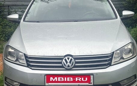 Volkswagen Passat B7, 2011 год, 970 000 рублей, 12 фотография