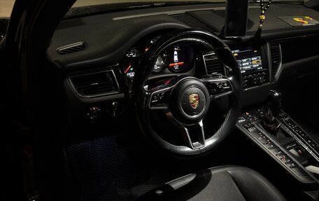 Porsche Macan I рестайлинг, 2014 год, 2 350 000 рублей, 10 фотография
