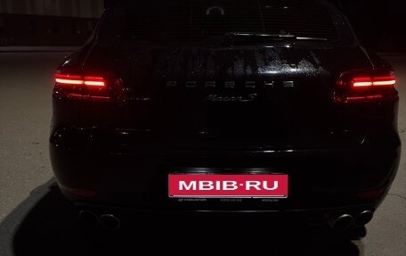 Porsche Macan I рестайлинг, 2014 год, 2 350 000 рублей, 5 фотография