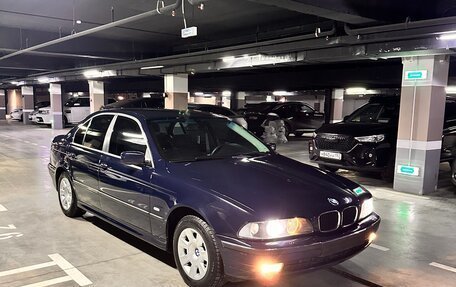 BMW 5 серия, 1998 год, 1 170 000 рублей, 9 фотография