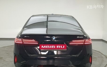 BMW 5 серия, 2024 год, 5 535 000 рублей, 3 фотография