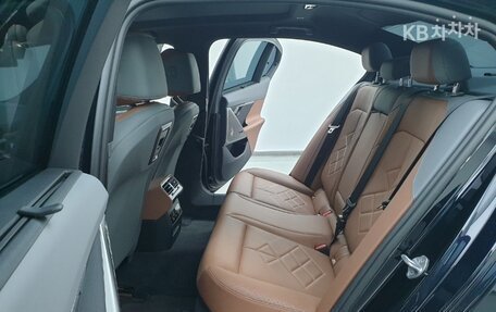 BMW 5 серия, 2024 год, 5 535 000 рублей, 14 фотография