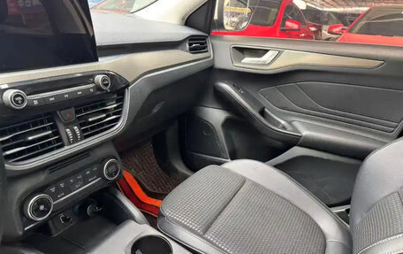 Ford Focus IV, 2021 год, 1 300 000 рублей, 8 фотография