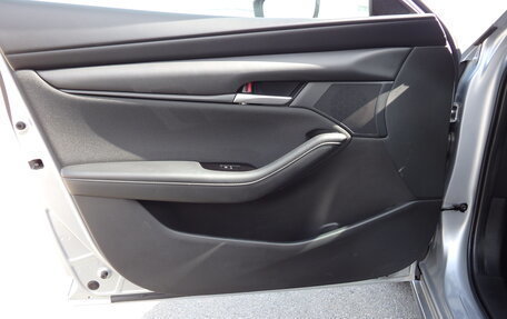 Mazda 3, 2022 год, 2 270 000 рублей, 20 фотография