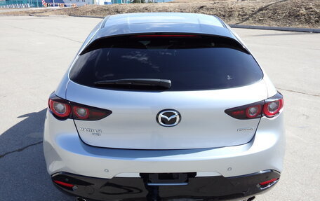 Mazda 3, 2022 год, 2 270 000 рублей, 36 фотография