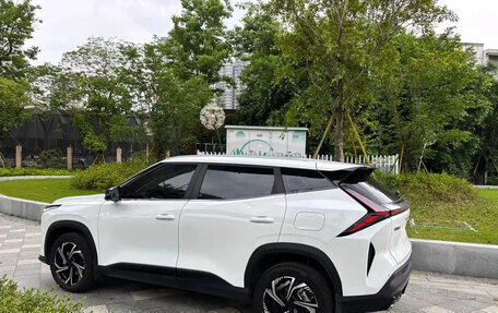 Geely Atlas, 2024 год, 1 799 000 рублей, 4 фотография