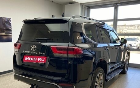 Toyota Land Cruiser, 2021 год, 10 800 000 рублей, 4 фотография
