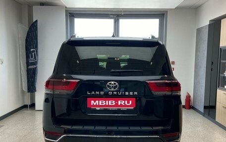 Toyota Land Cruiser, 2021 год, 10 800 000 рублей, 5 фотография