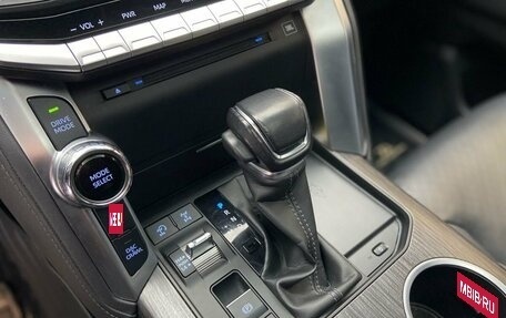 Toyota Land Cruiser, 2021 год, 10 800 000 рублей, 16 фотография