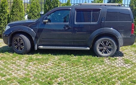 Nissan Pathfinder, 2011 год, 1 250 000 рублей, 2 фотография
