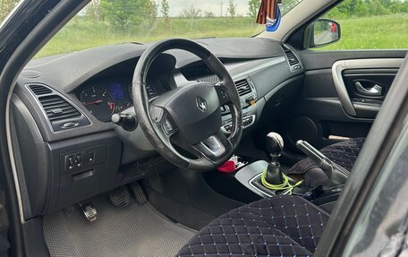 Renault Laguna III рестайлинг, 2011 год, 685 000 рублей, 3 фотография