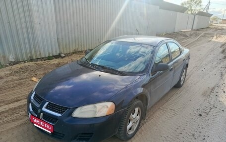 Dodge Stratus II, 2004 год, 265 000 рублей, 2 фотография