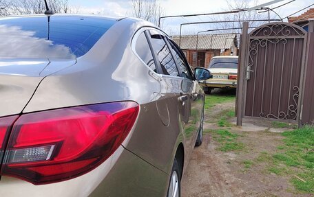 Opel Astra J, 2012 год, 1 100 000 рублей, 4 фотография