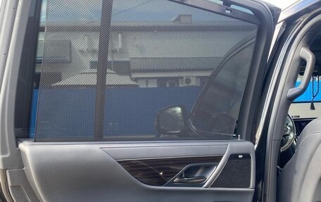 Lexus LX, 2023 год, 17 000 000 рублей, 8 фотография