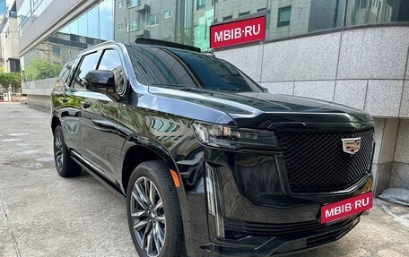 Cadillac Escalade V, 2023 год, 11 360 777 рублей, 2 фотография