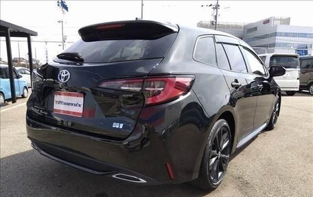 Toyota Corolla, 2022 год, 1 945 000 рублей, 4 фотография