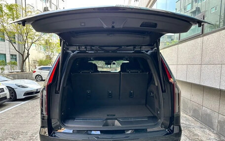 Cadillac Escalade V, 2023 год, 11 360 777 рублей, 18 фотография