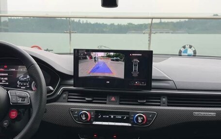 Audi A4, 2022 год, 3 030 000 рублей, 14 фотография