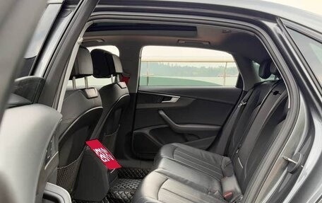 Audi A4, 2022 год, 3 030 000 рублей, 15 фотография