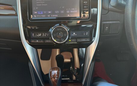 Toyota Allion, 2017 год, 1 900 000 рублей, 12 фотография