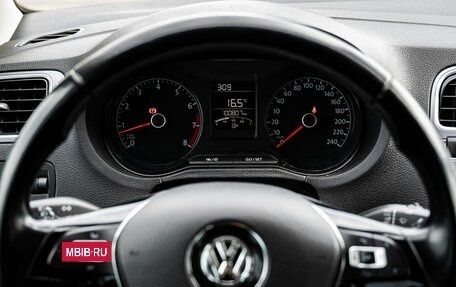Volkswagen Polo VI (EU Market), 2016 год, 1 100 000 рублей, 15 фотография