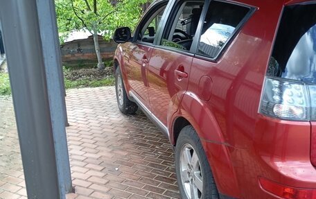 Mitsubishi Outlander III рестайлинг 3, 2008 год, 850 000 рублей, 3 фотография