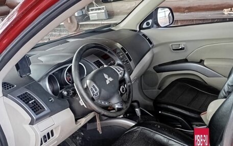 Mitsubishi Outlander III рестайлинг 3, 2008 год, 850 000 рублей, 5 фотография