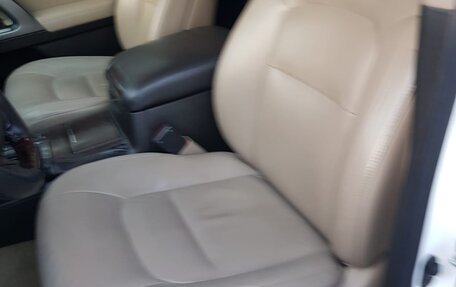 Toyota Land Cruiser 200, 2010 год, 3 550 000 рублей, 10 фотография