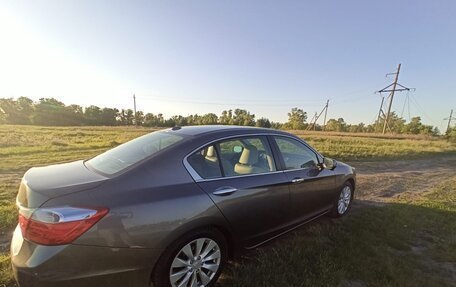 Honda Accord IX рестайлинг, 2012 год, 1 980 000 рублей, 5 фотография