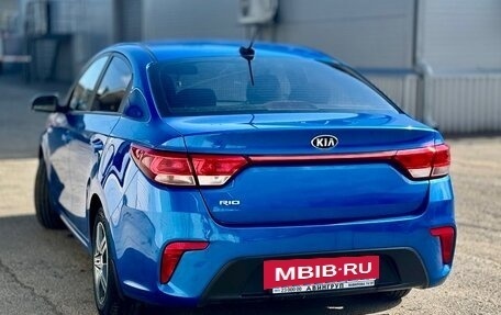KIA Rio IV, 2018 год, 1 325 000 рублей, 4 фотография