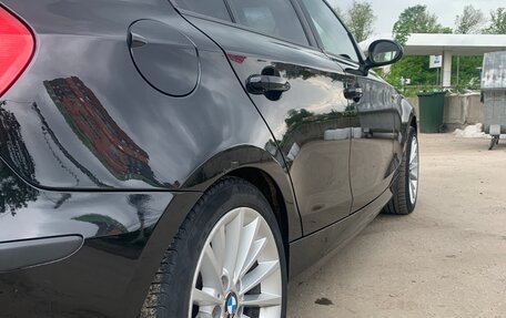 BMW 1 серия, 2008 год, 700 000 рублей, 6 фотография