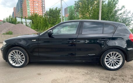BMW 1 серия, 2008 год, 700 000 рублей, 9 фотография