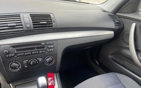 BMW 1 серия, 2008 год, 700 000 рублей, 15 фотография