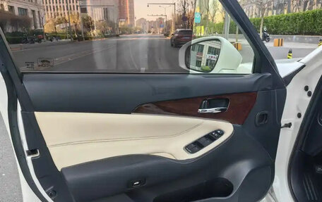 Toyota Crown, 2018 год, 2 750 035 рублей, 15 фотография
